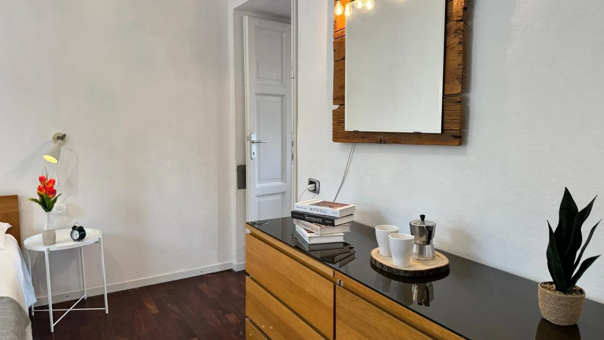 Apartament Casa Valeria Cernobbio 0*,