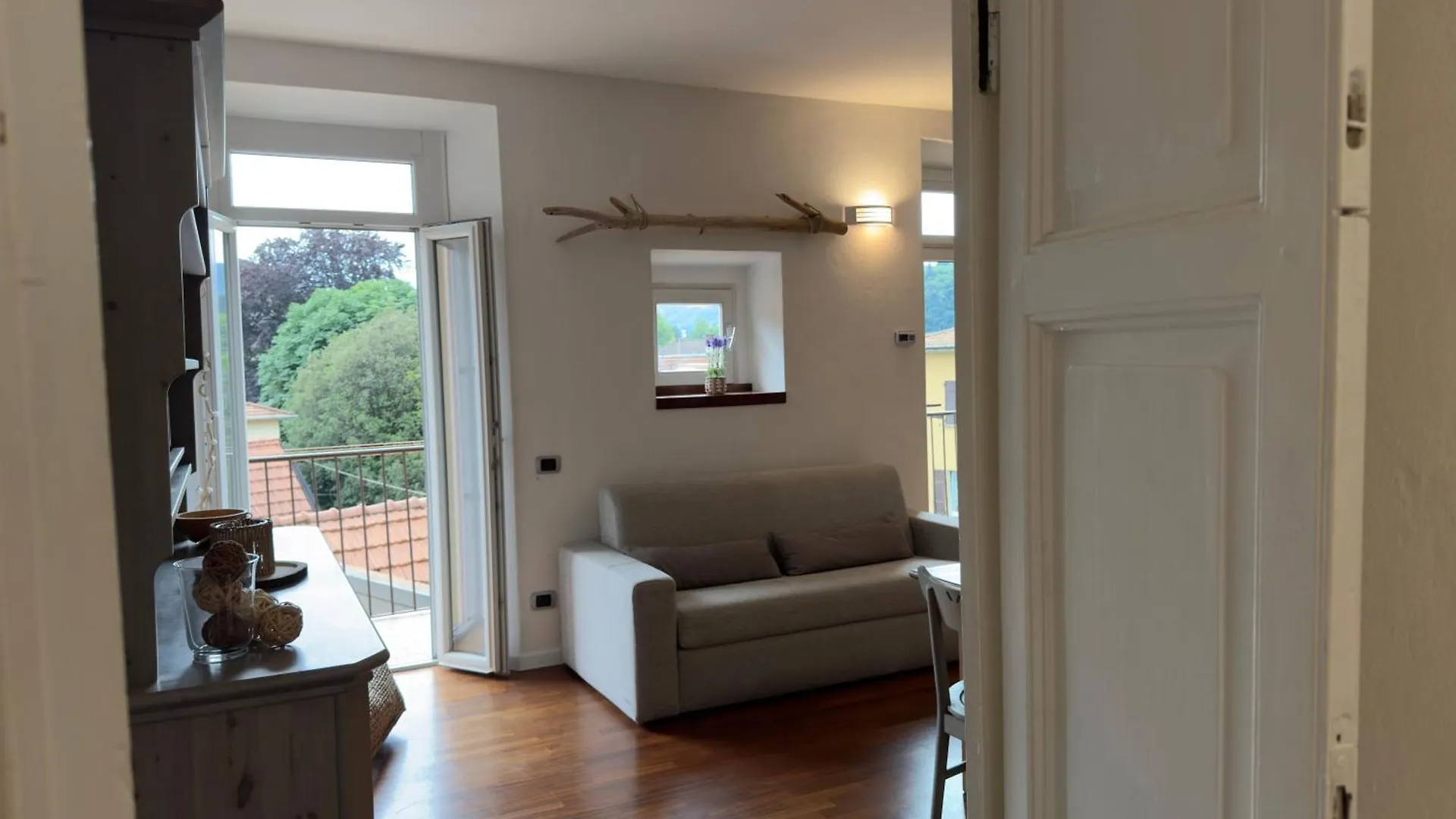 Apartament Casa Valeria Cernobbio